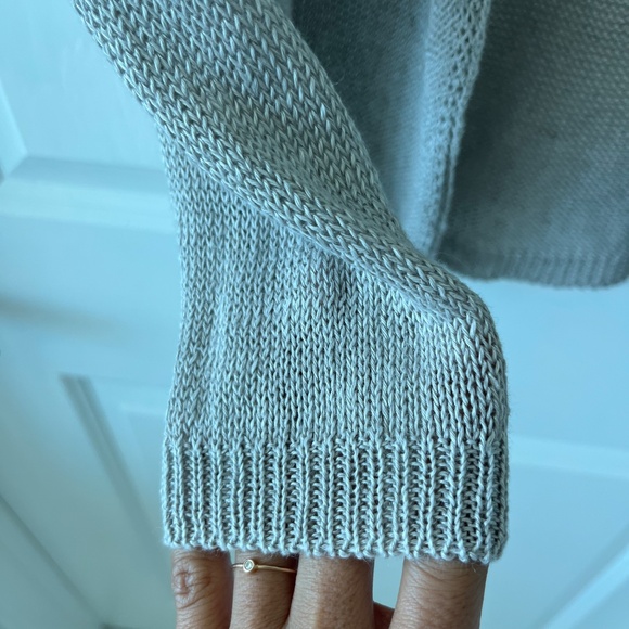 Elegant Bongenie Grieder Linen Blend Cardigan – Light Taupe – XS - Picture 7 of 7